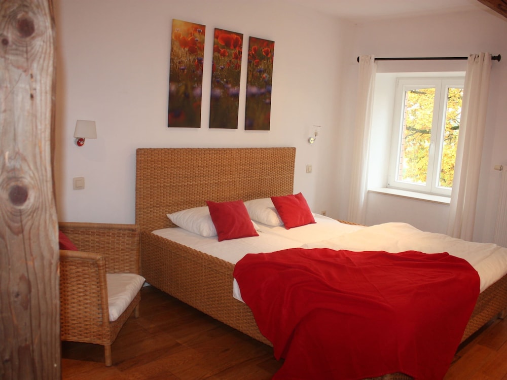 Bovigny Holiday Home With Cinema view 4
