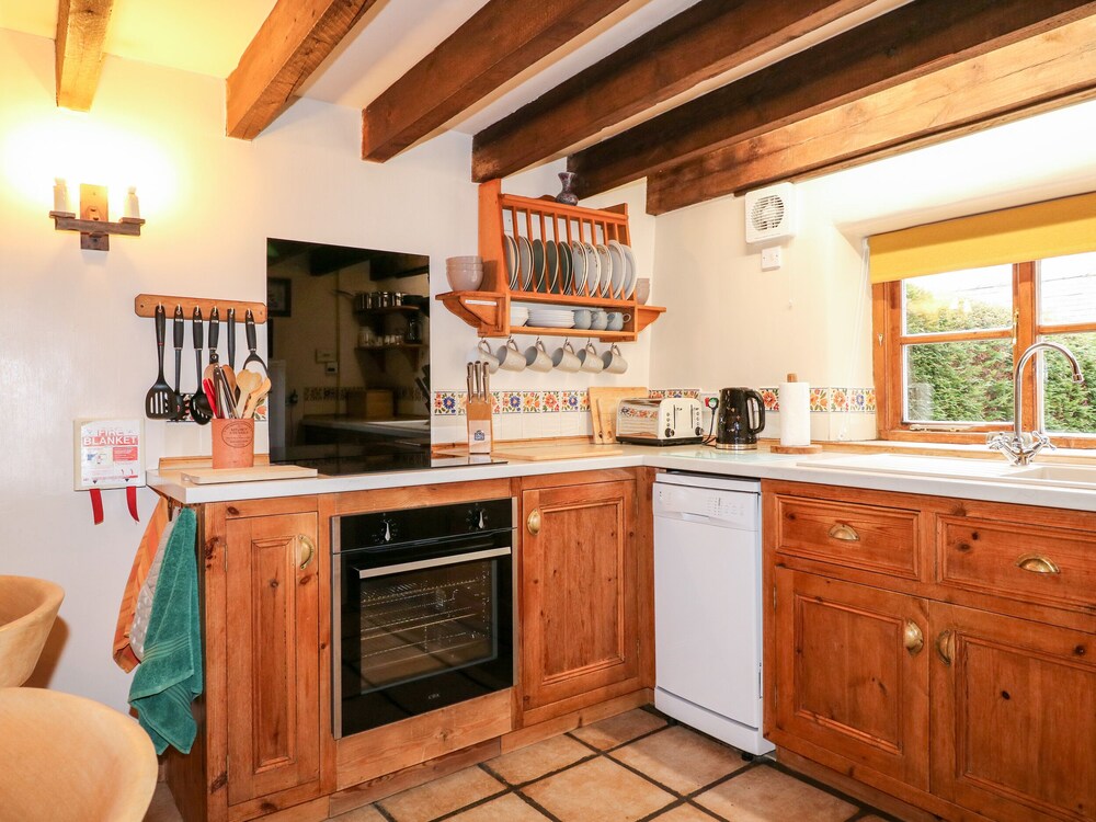 Oak Tree Cottage