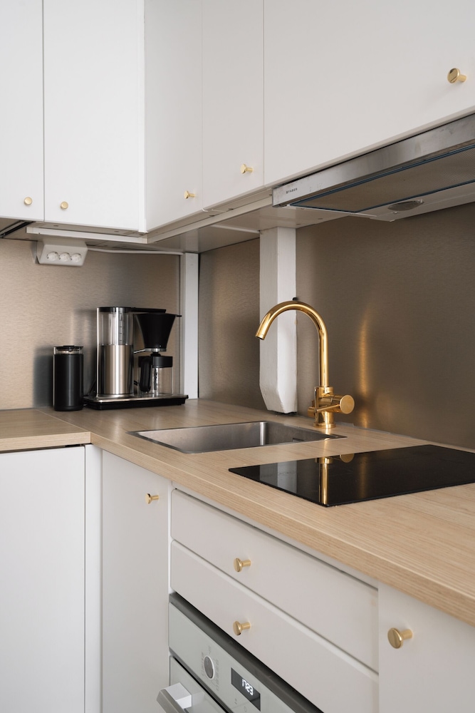 Cozy & Modern Studio Apartment in Kallio