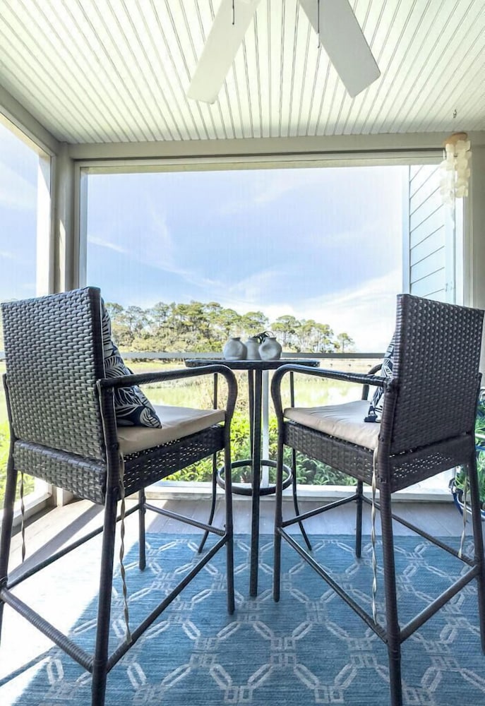 158 Beach Club Villa - Coastal Comfort With Stunning Marsh Views
