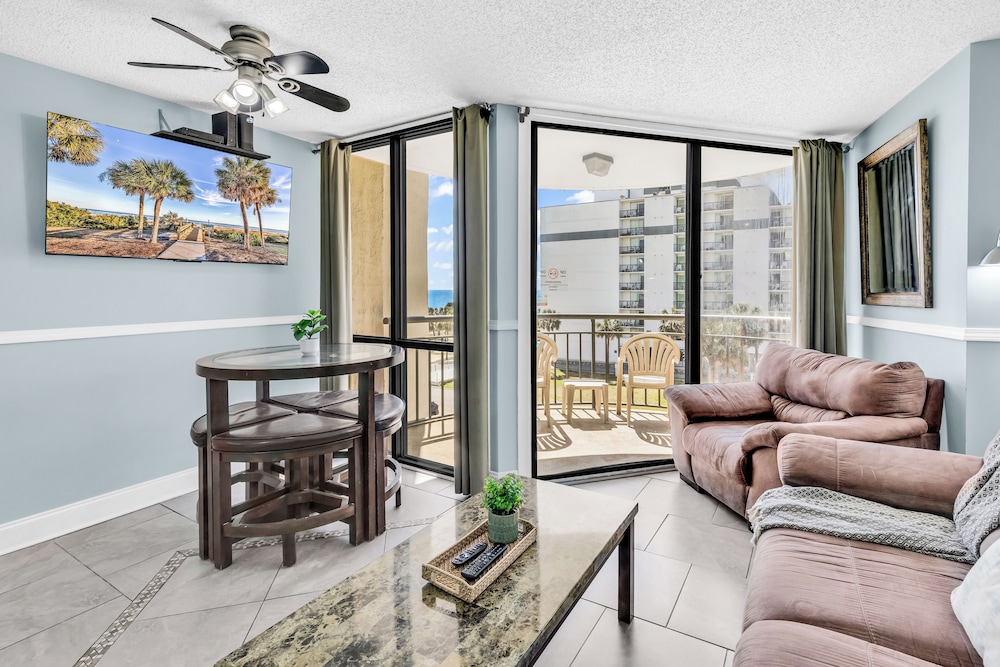 Meridian Plaza 408
