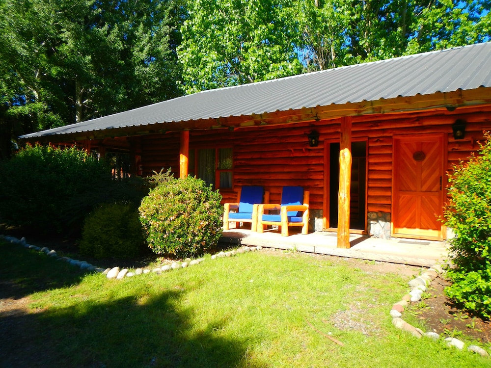 Rio Dorado Lodge