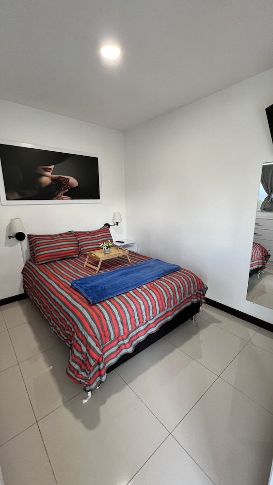 Apartmento 405 - Edificio De Colores - San Fernando - Tequendama 3 Bedrooms 2 Bathrooms