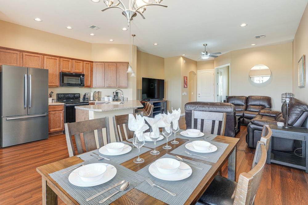 7 Mi to Watson Lake: Prescott Valley Home w/ Patio