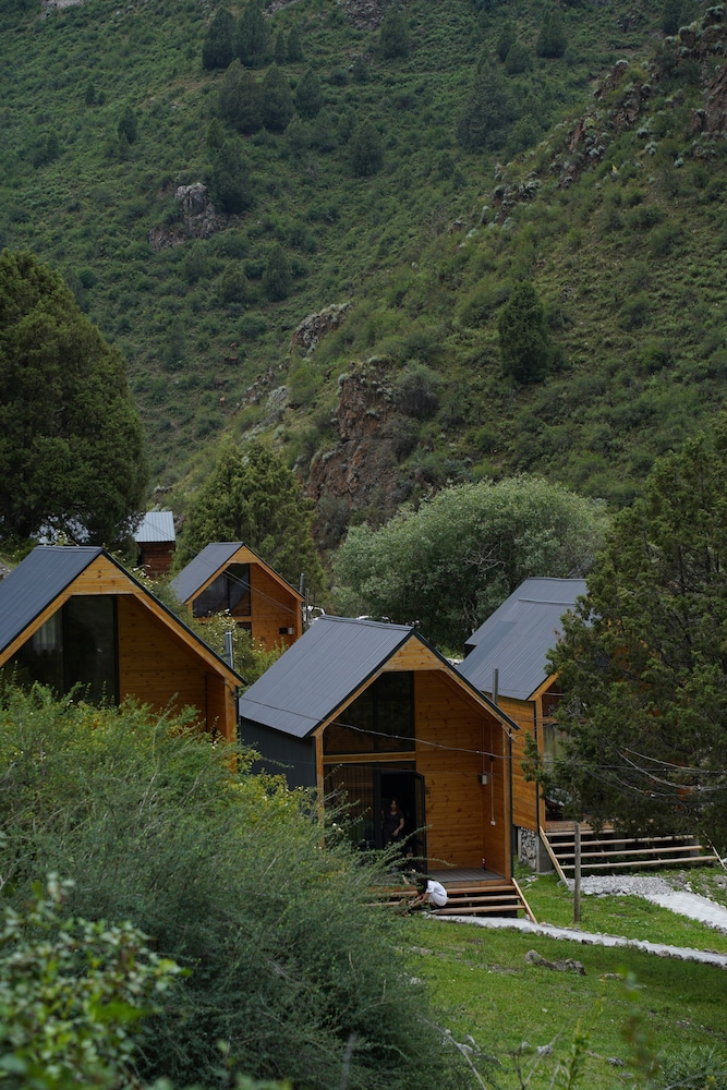 Rayan Eco Resort Sary Oi