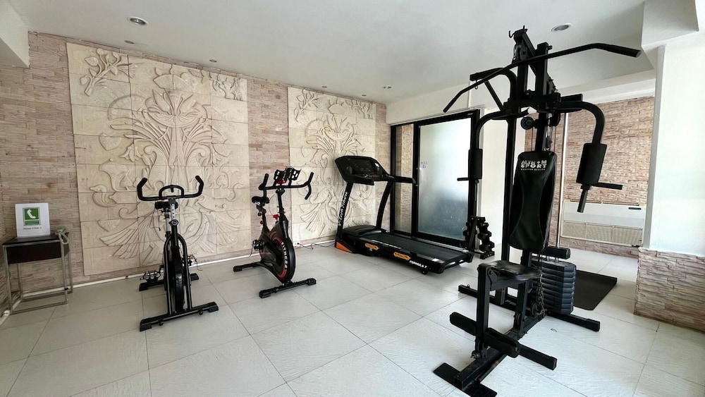 Heritage - Modern Studio Shared Pool, City Centre