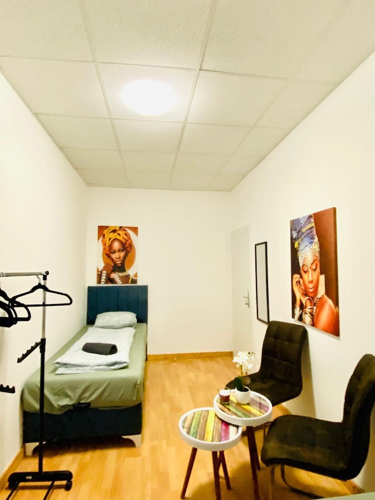 Sweet 3BR Apt in a Quiet Neighborhood