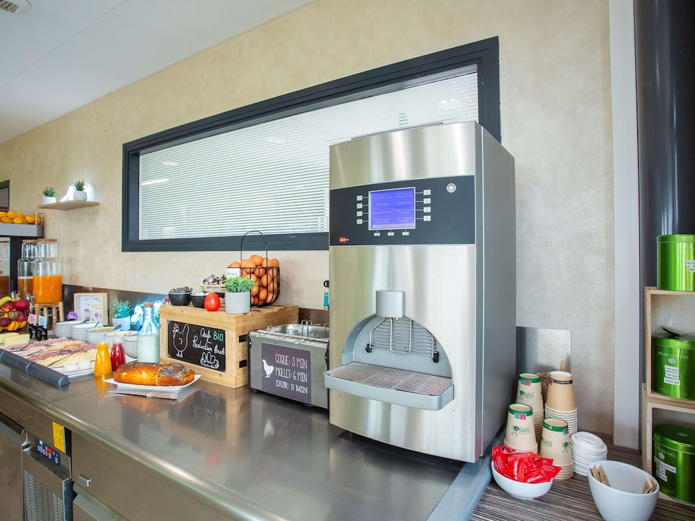 Bourges Vacations - ibis Styles Bourges - Property Image 2