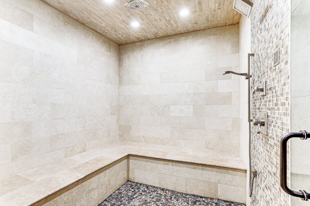 Private Hot Tub + Game Room: Keenesburg Getaway!