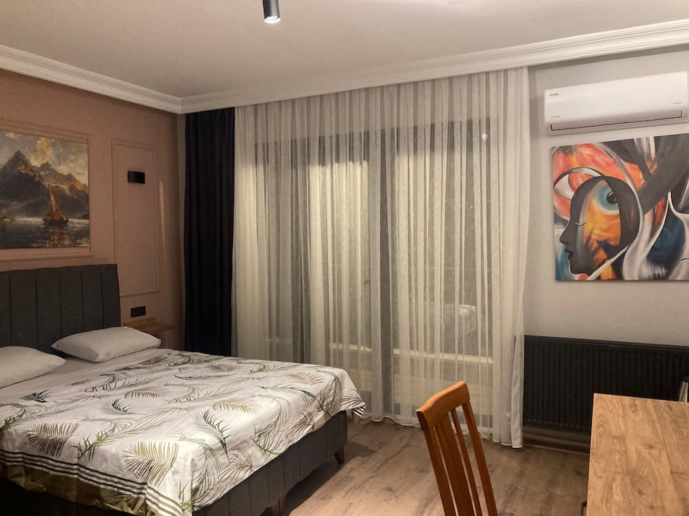 SF Hotel & Residence