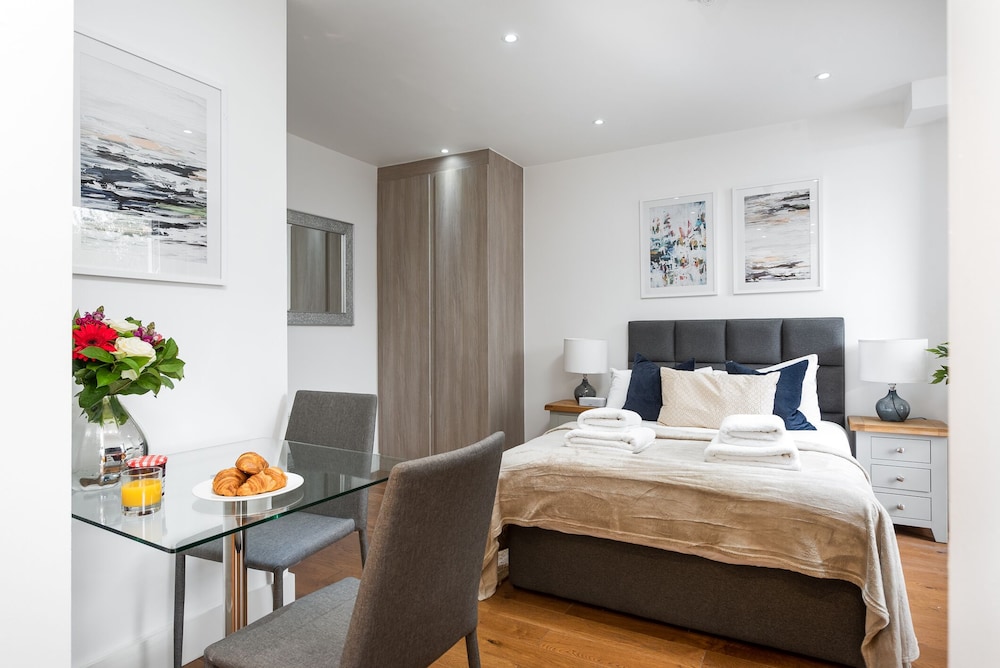 Bayswater by CAPITAL