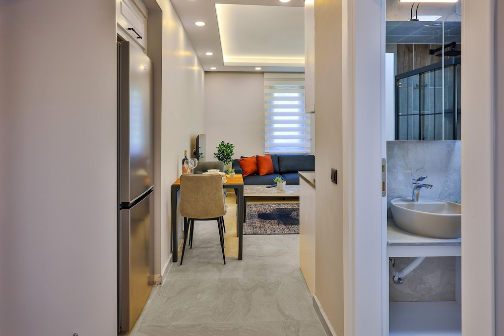 Harnup Apart - Image 7