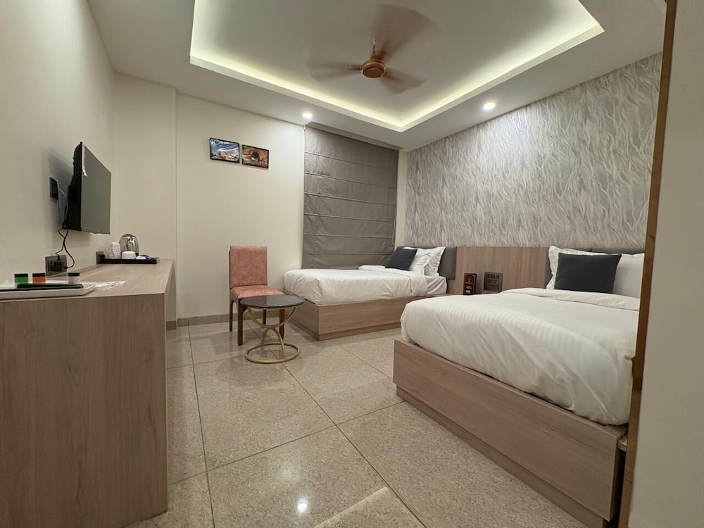 Opo Horizon Surbhi Grand