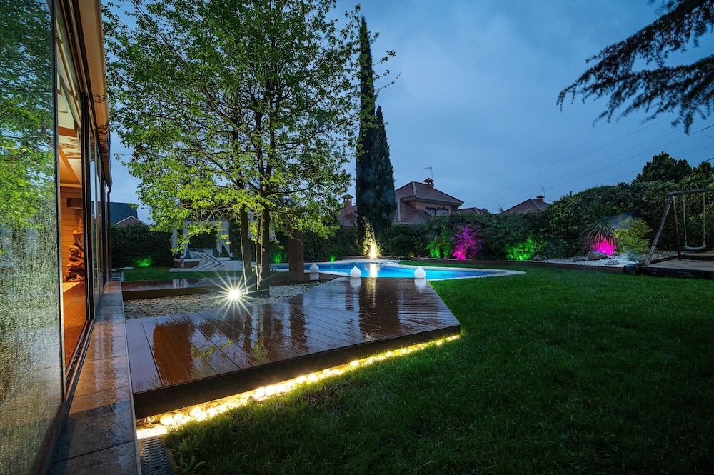 M Taj13 Madrid Chalet de Lujo con Piscina Gim