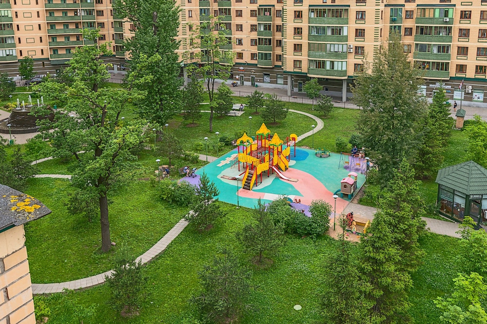 FlatHome24 Fermskoye 32