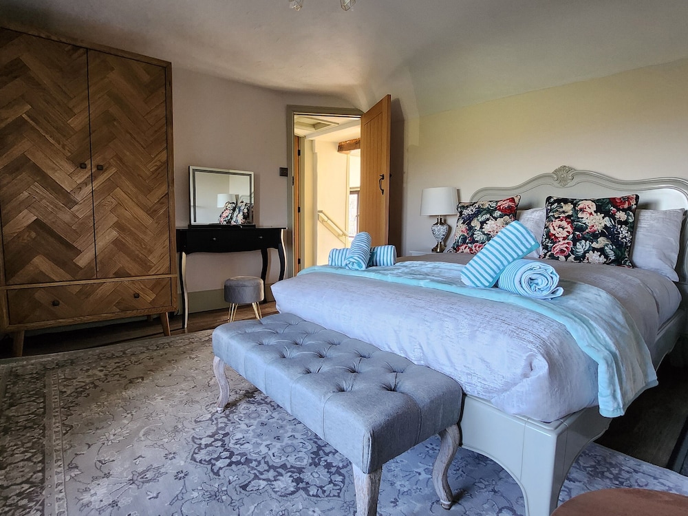 3 Penllan Cottages