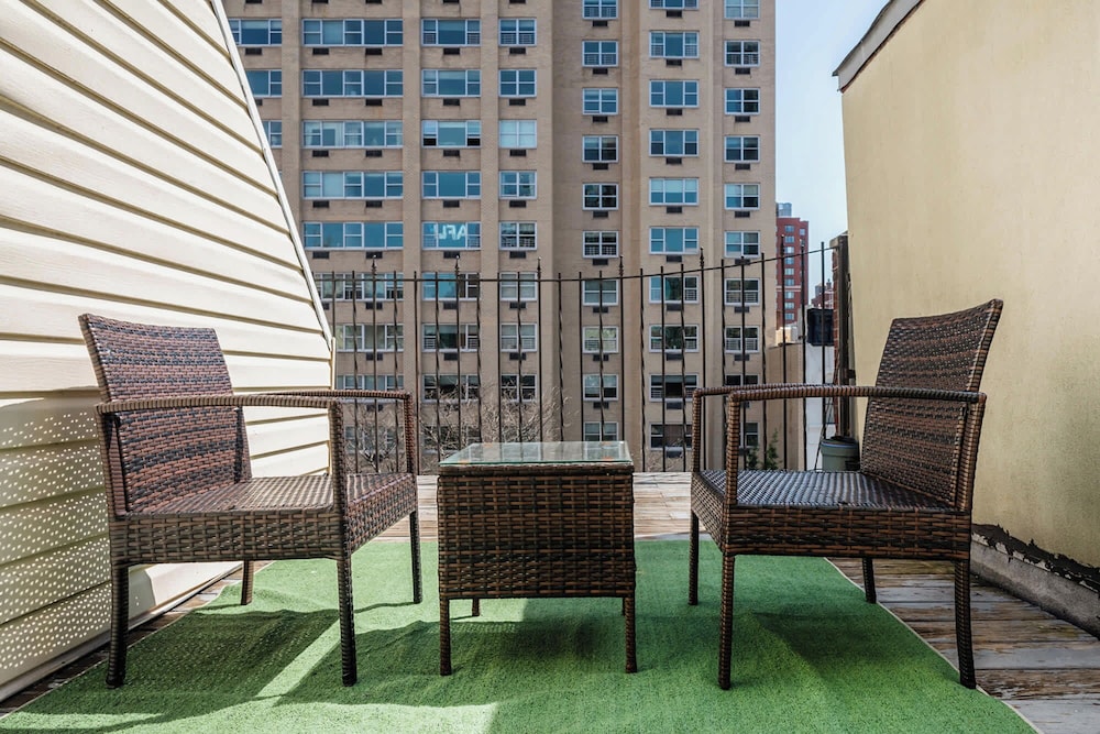 1597 New York Apt