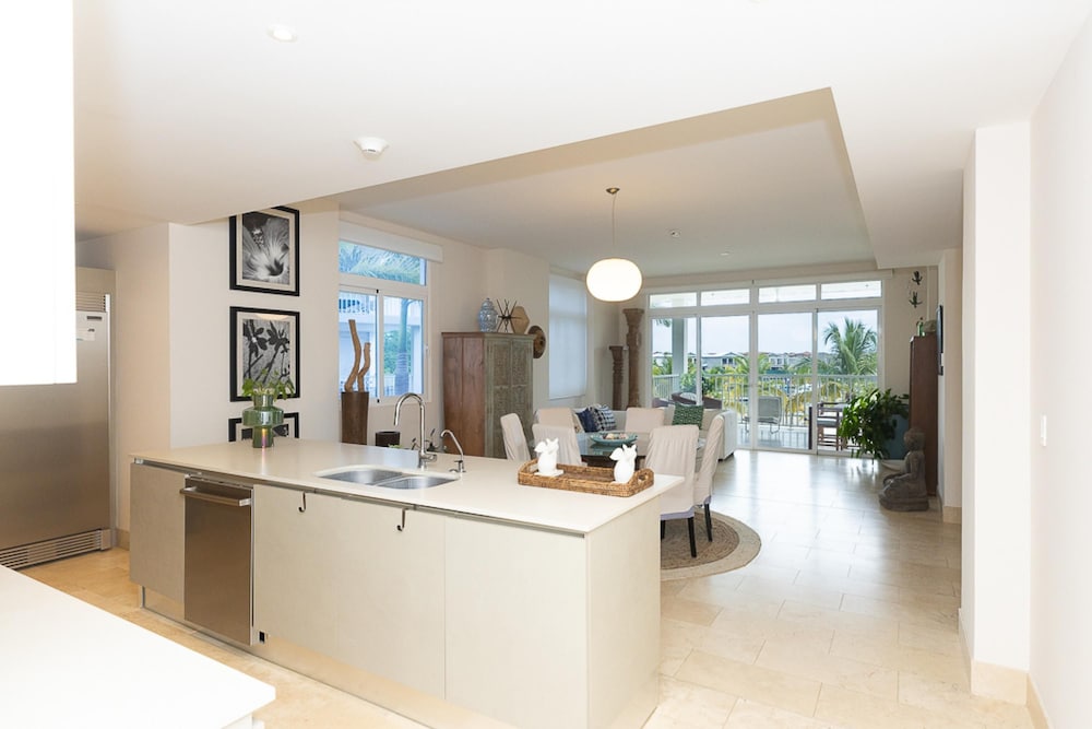 The Luscious Condo by Acomodo Buenaventura