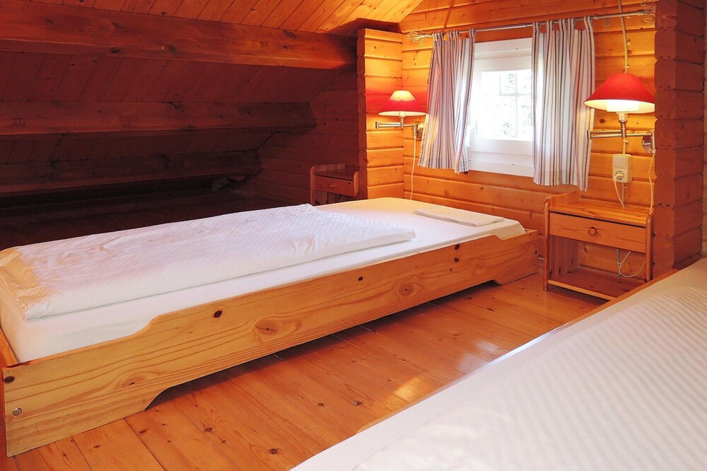 Ferienhaus in Lissendorf bei Eifel Wegen