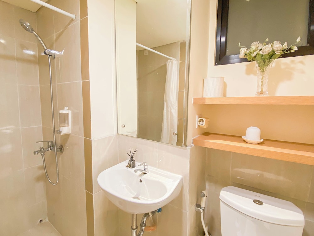 Spacious and Comfy Designed 2BR at Meikarta Apartment