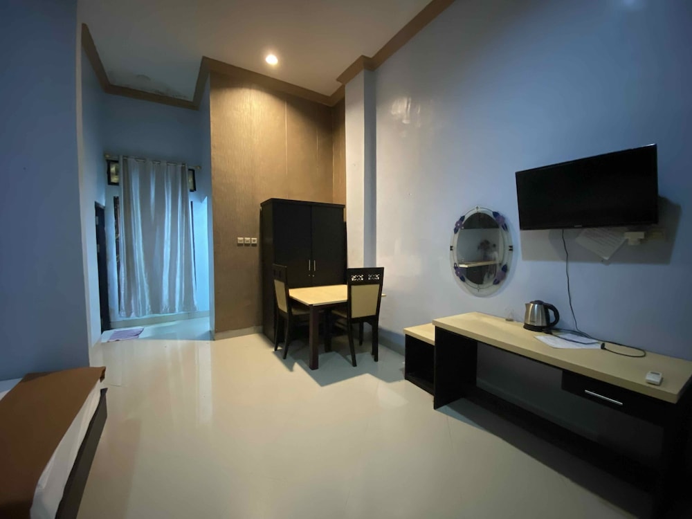 Hotel O near Universitas Palangka Raya