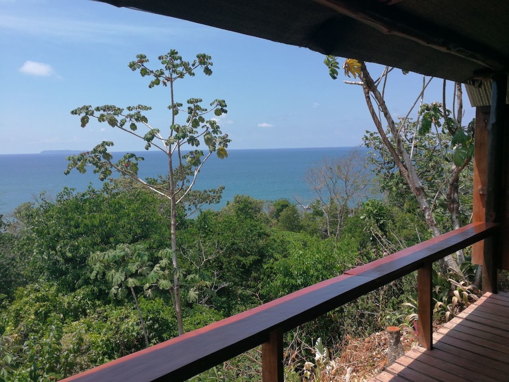 Punta Marenco Lodge