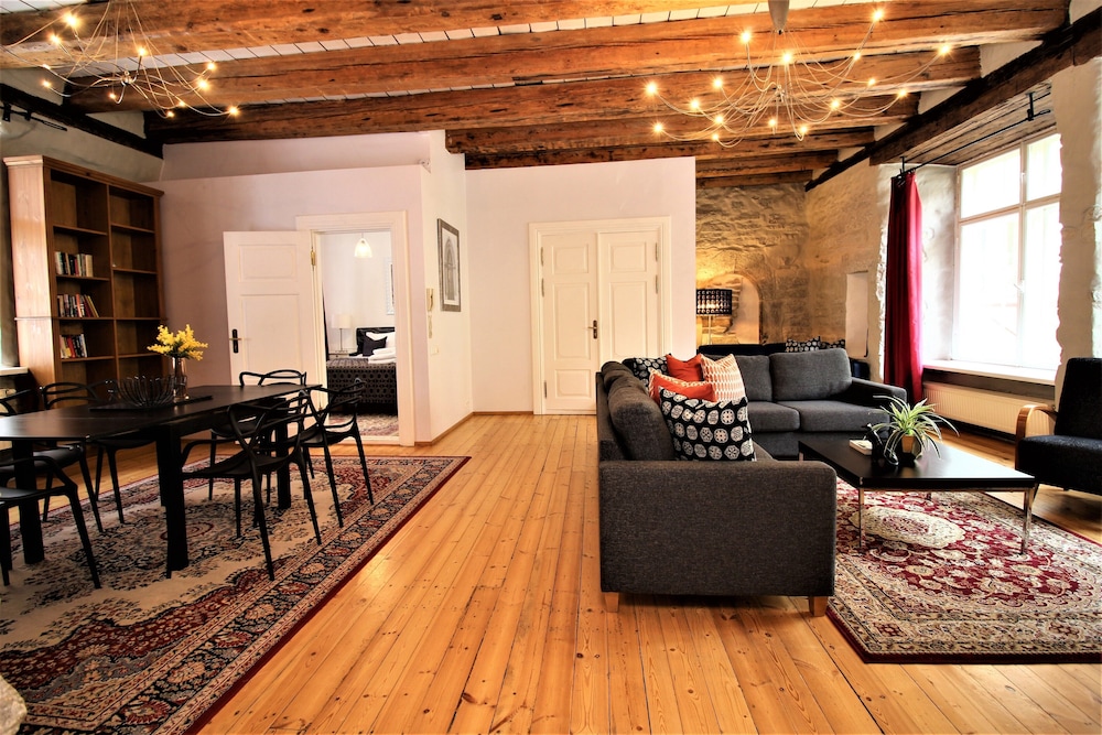 Tallinn City Apartments