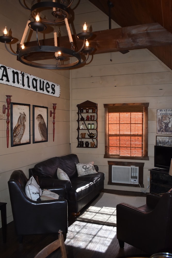 Bear Creek Lodge Cabin Resort
