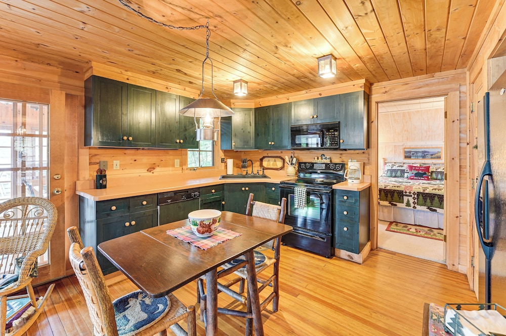 Lakefront Adirondacks Home: Lake George Oasis!