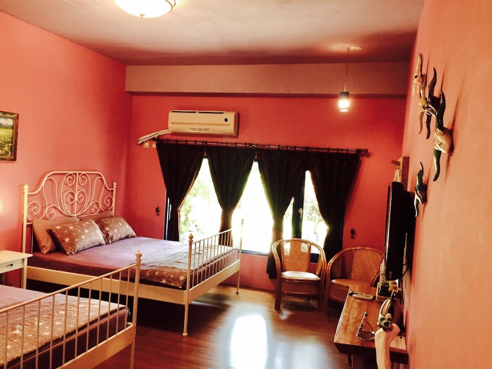 LanJen Villa B&B