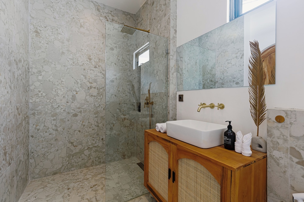 Unu Villa by Betterplace