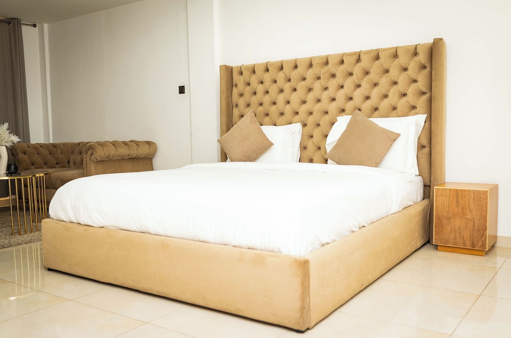 Libi Apartment-BlueWaters Property