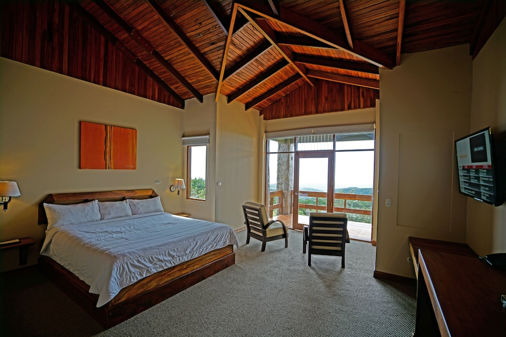 Monteverde Cloud Forest Vacations - El Establo Mountain Hotel - Property Image 12