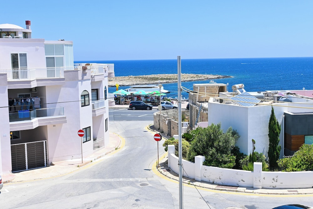 Sea Blue Horizon Qawra Bay Apartments photo 4