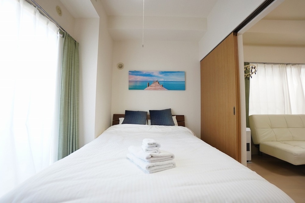 IK Minami6Jo Residence 1003 view 3
