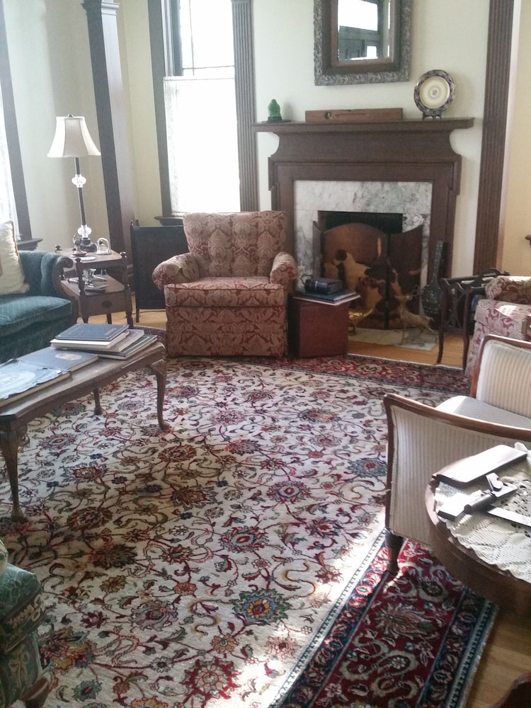 Spahn House Bed and Breakfast - Property Image 19