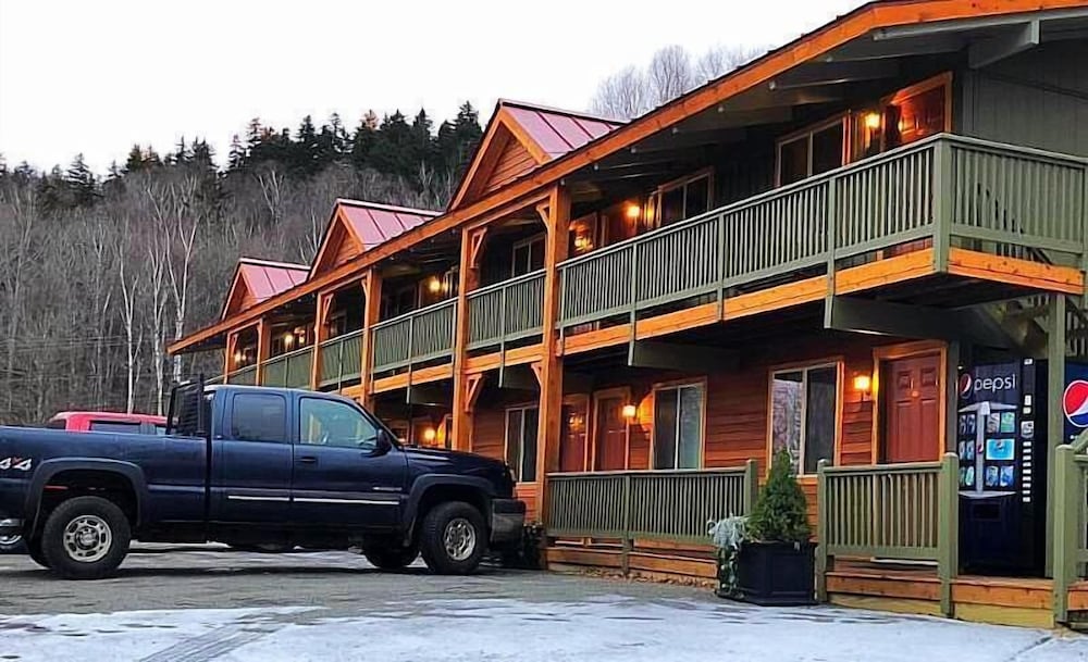 Moose Mountain inn