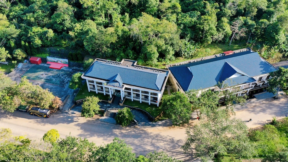 Sai Gon - Ba Be Resort