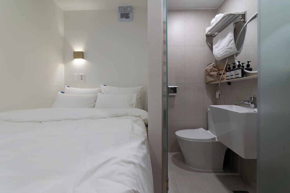 Hi Seoul Hostel Myungdong Central