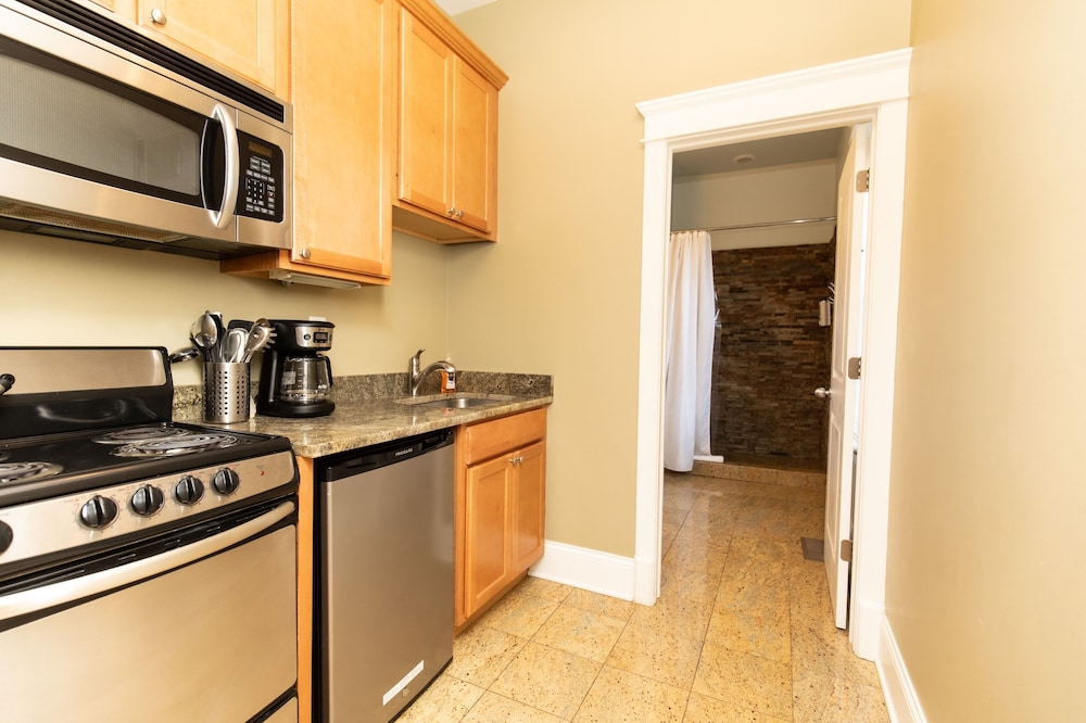 Furness Mansion - Property Image 45