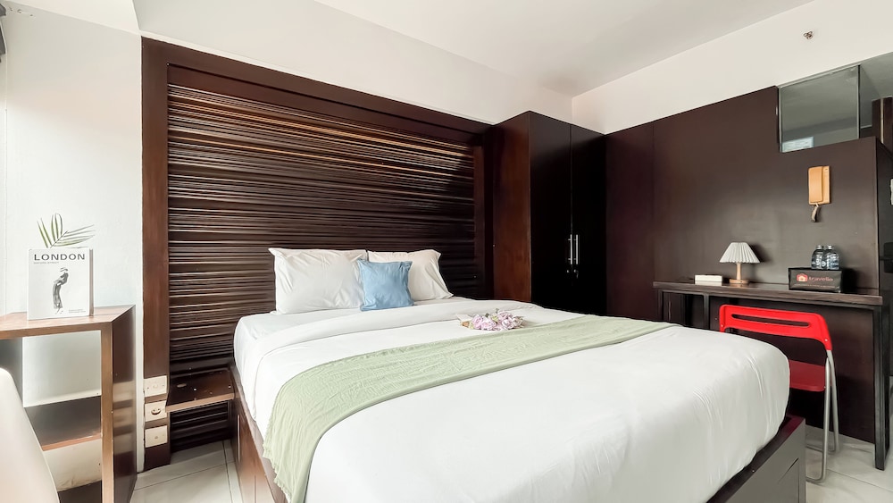 Homey Studio At Sahid Metropolitan Apartment