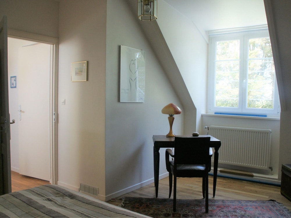 Holiday Home in Brittany Near Sandy Beaches view 3