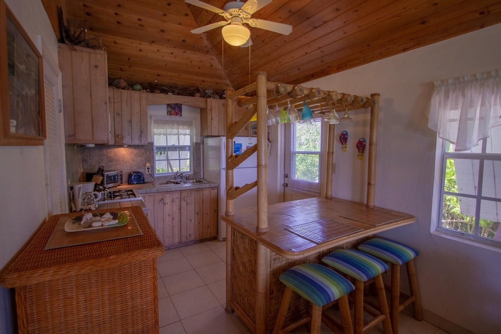 Eleuthera Vacations - Pink Sand Cottage Cottage - Property Image 5