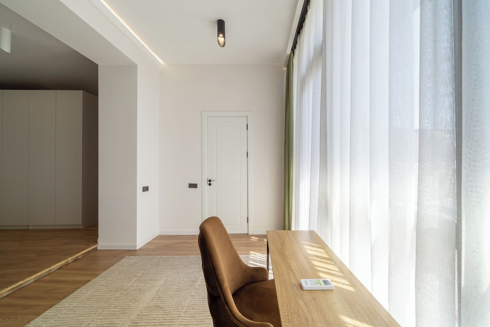 Niabi 3BDR Villa with pool