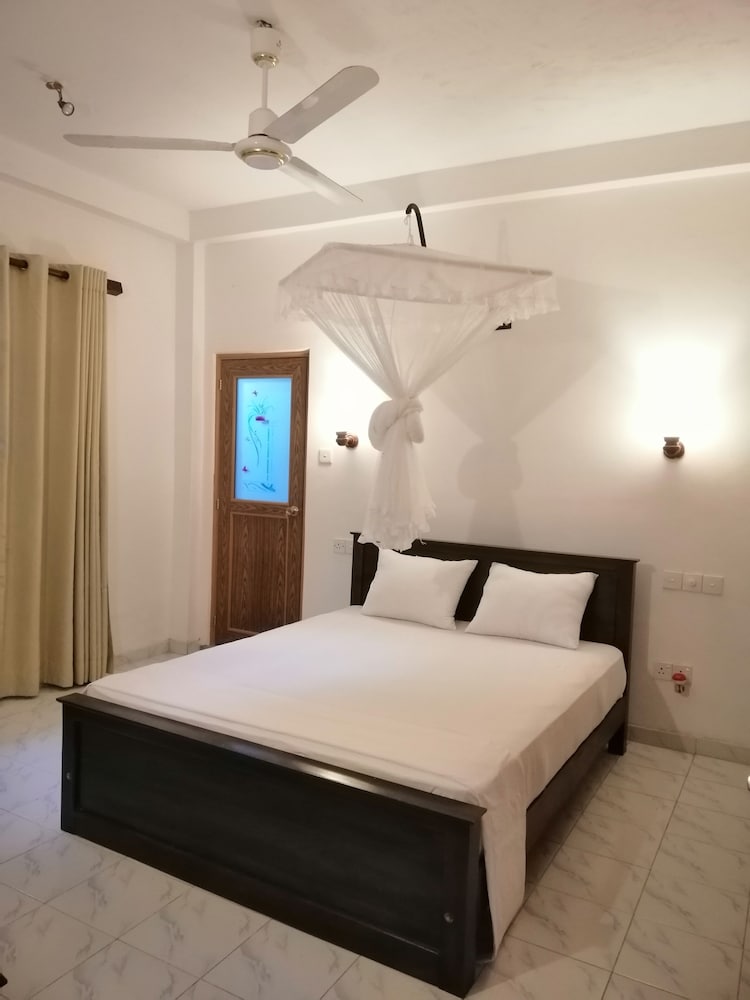 A2 Villa view 3
