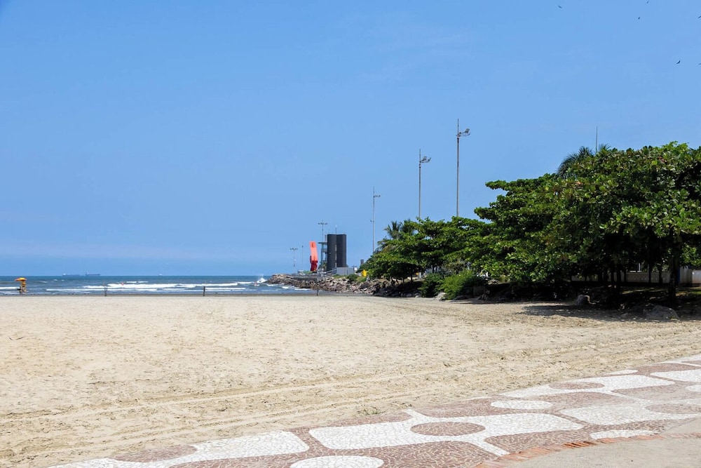Confort vel Apartamento com Wi-fi p na Areia