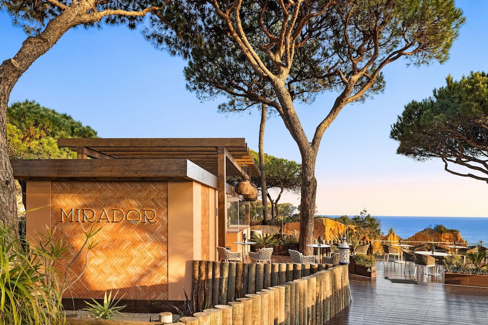 Pine Cliffs Ocean Suites, a Luxury Collection Resort & Spa