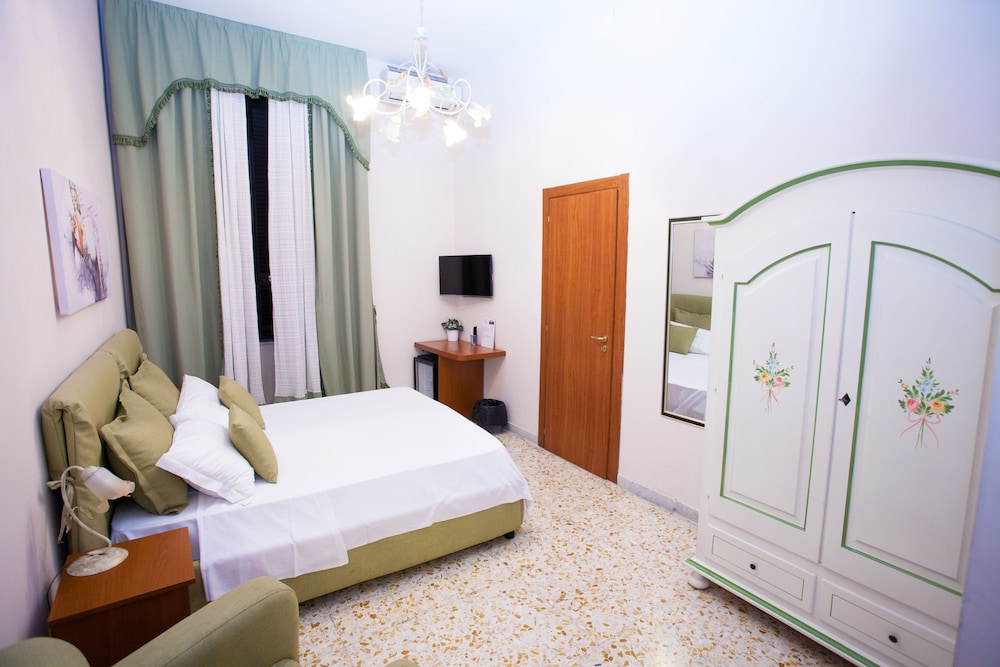 B&B Rochel