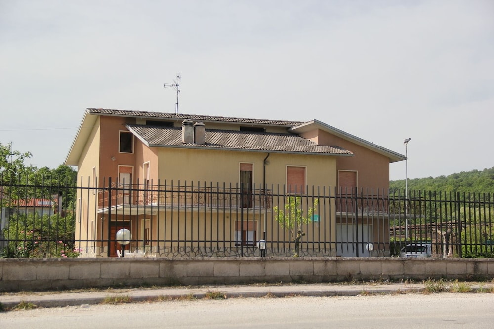 Photo 13