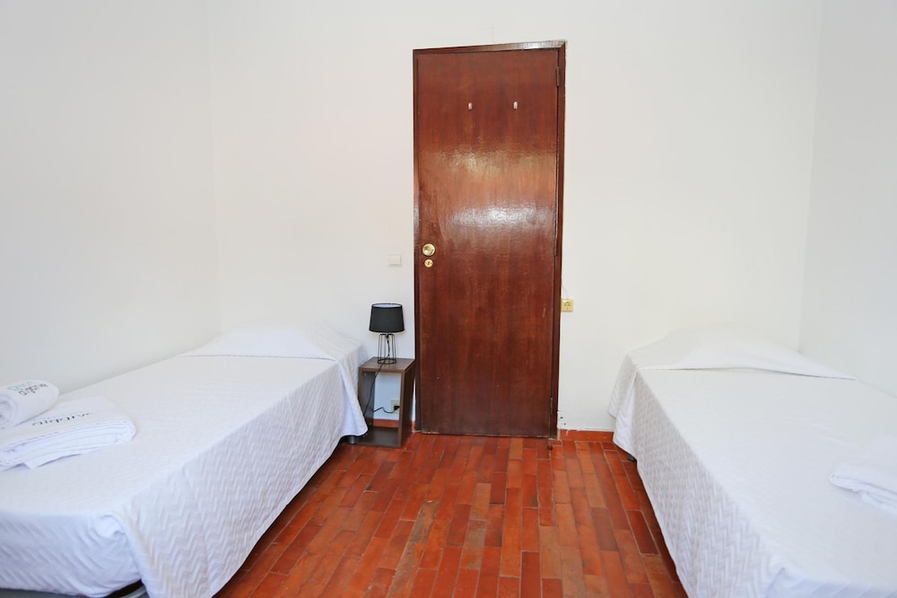 V 04 - Apartment 4 in Seacliff Albufeira